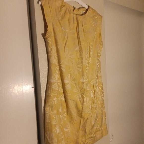 Generra Anthropologie - Picture 5 of 6